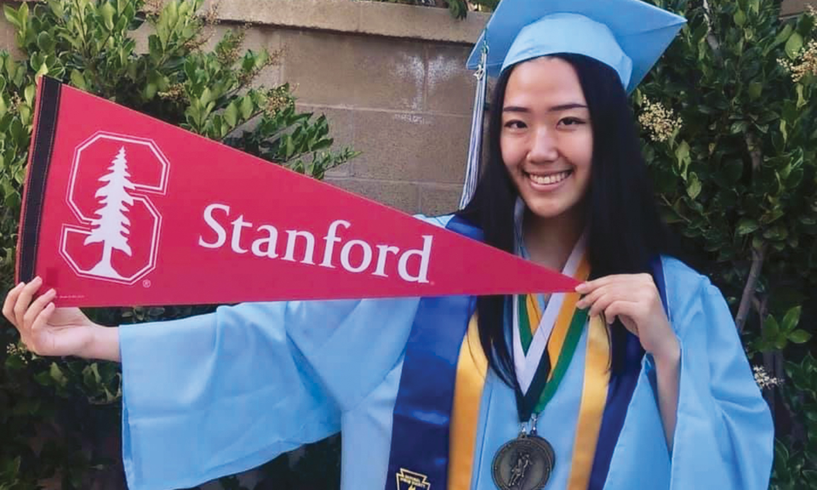 Stanford-bound scholar ‘dares to be great’