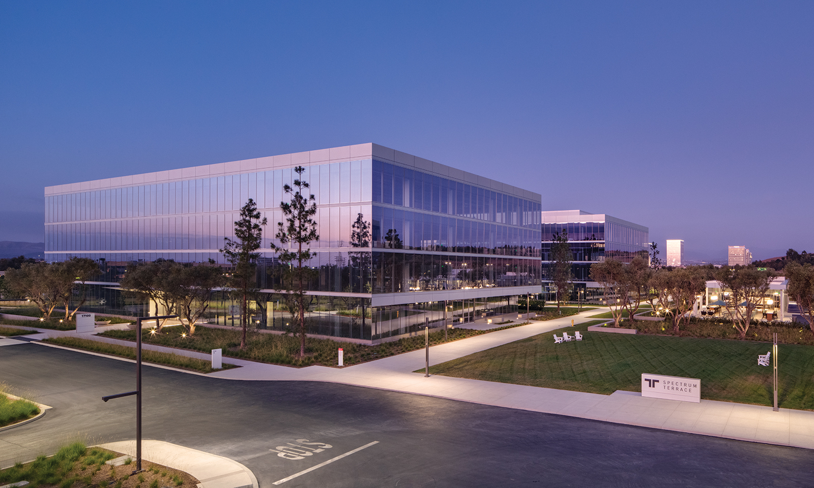 Data leader picks Irvine as global HQ