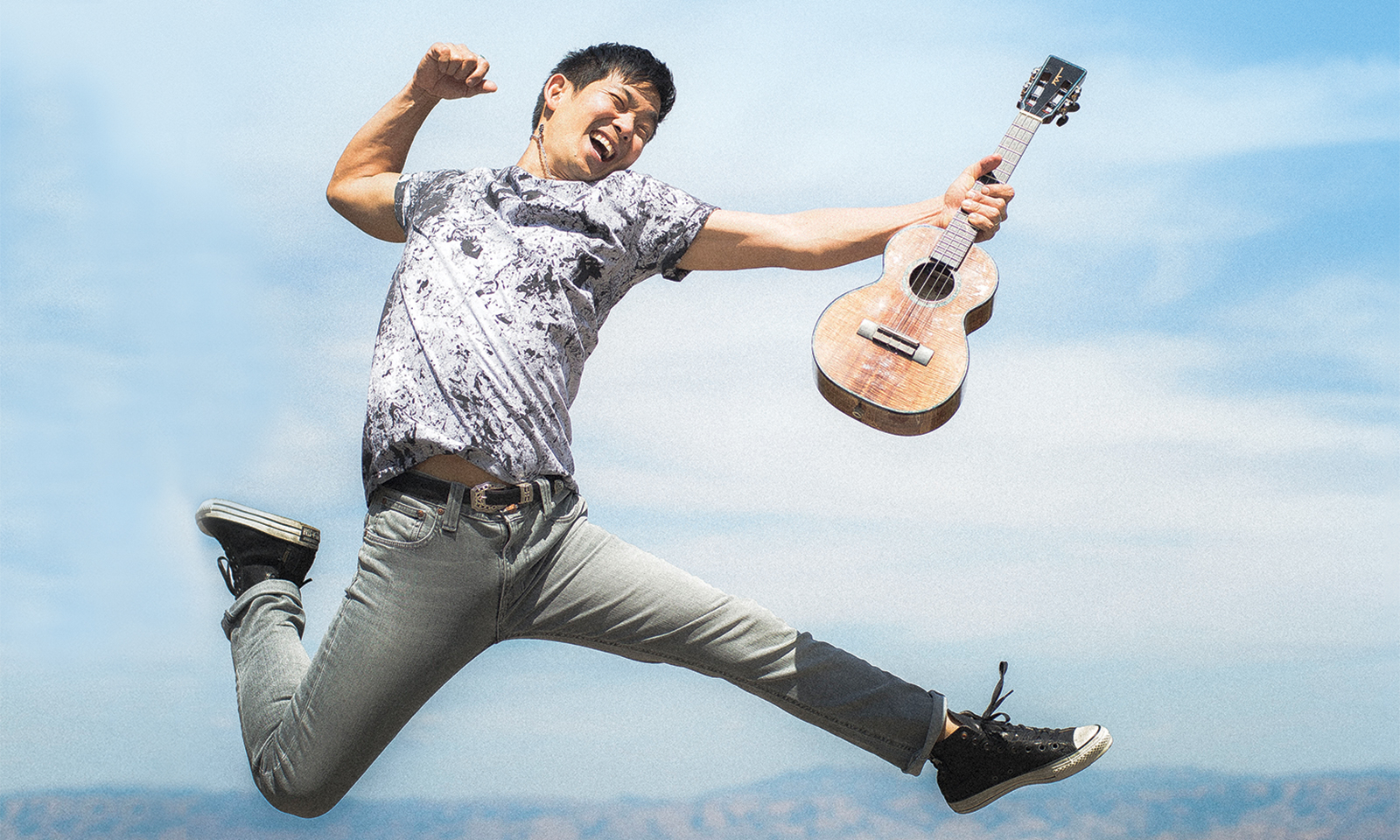 Ukulele virtuoso Jake Shimabukuro