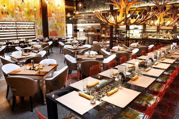 ITALIAN TRADITION MEETS CALIFORNIA EXPRESSION