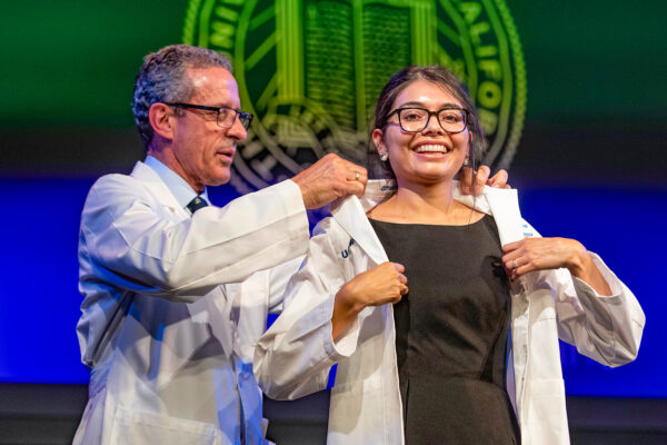 UCI welcomes new medical students