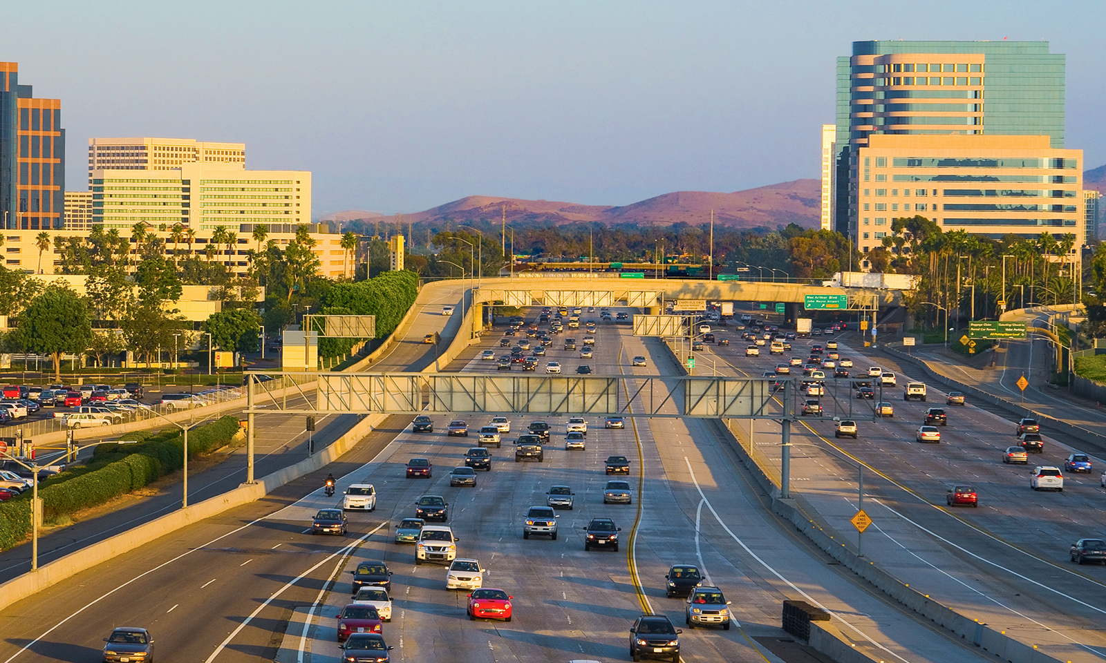 Several new 405 freeway lanes open Dec. 1
