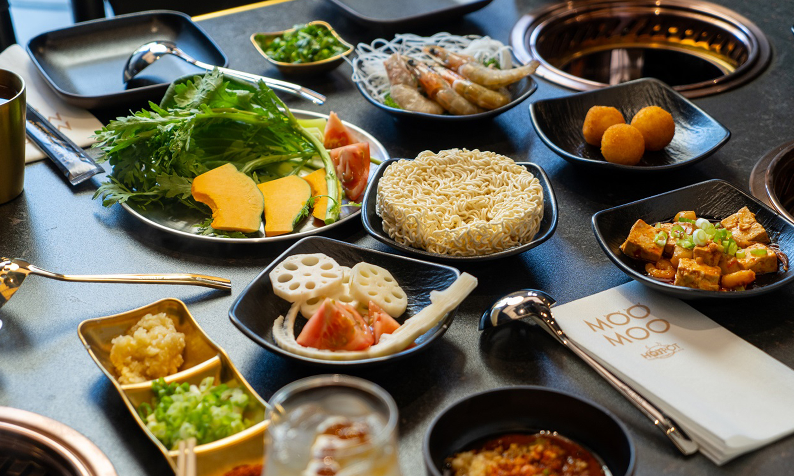New hot-pot spots: Fast and Moo-Moo