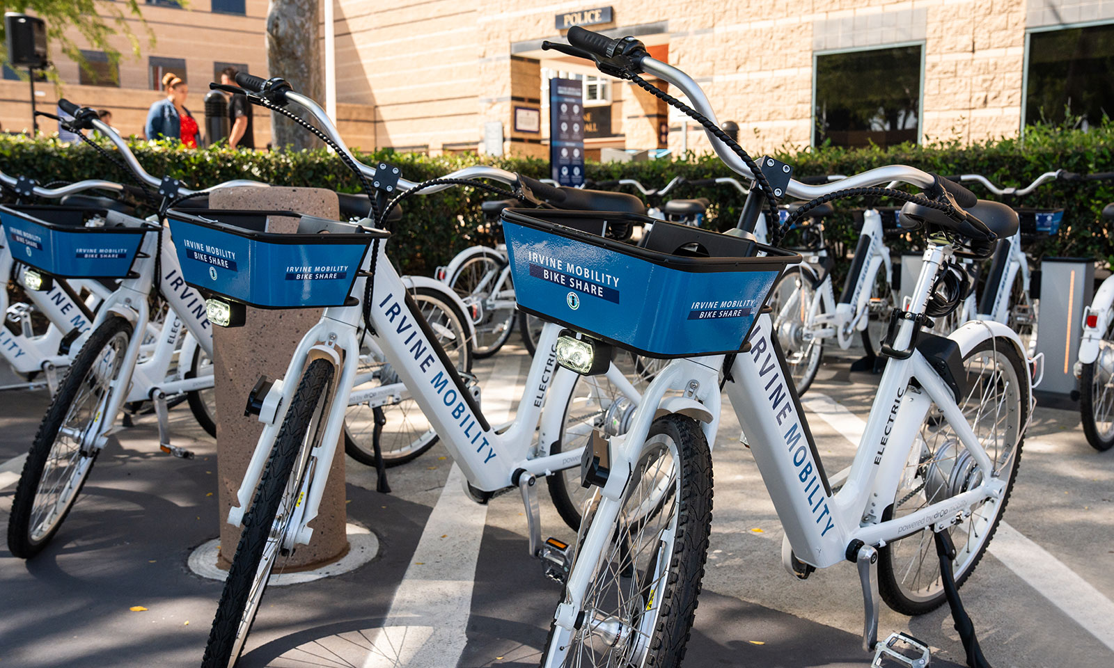 City launches bike share program